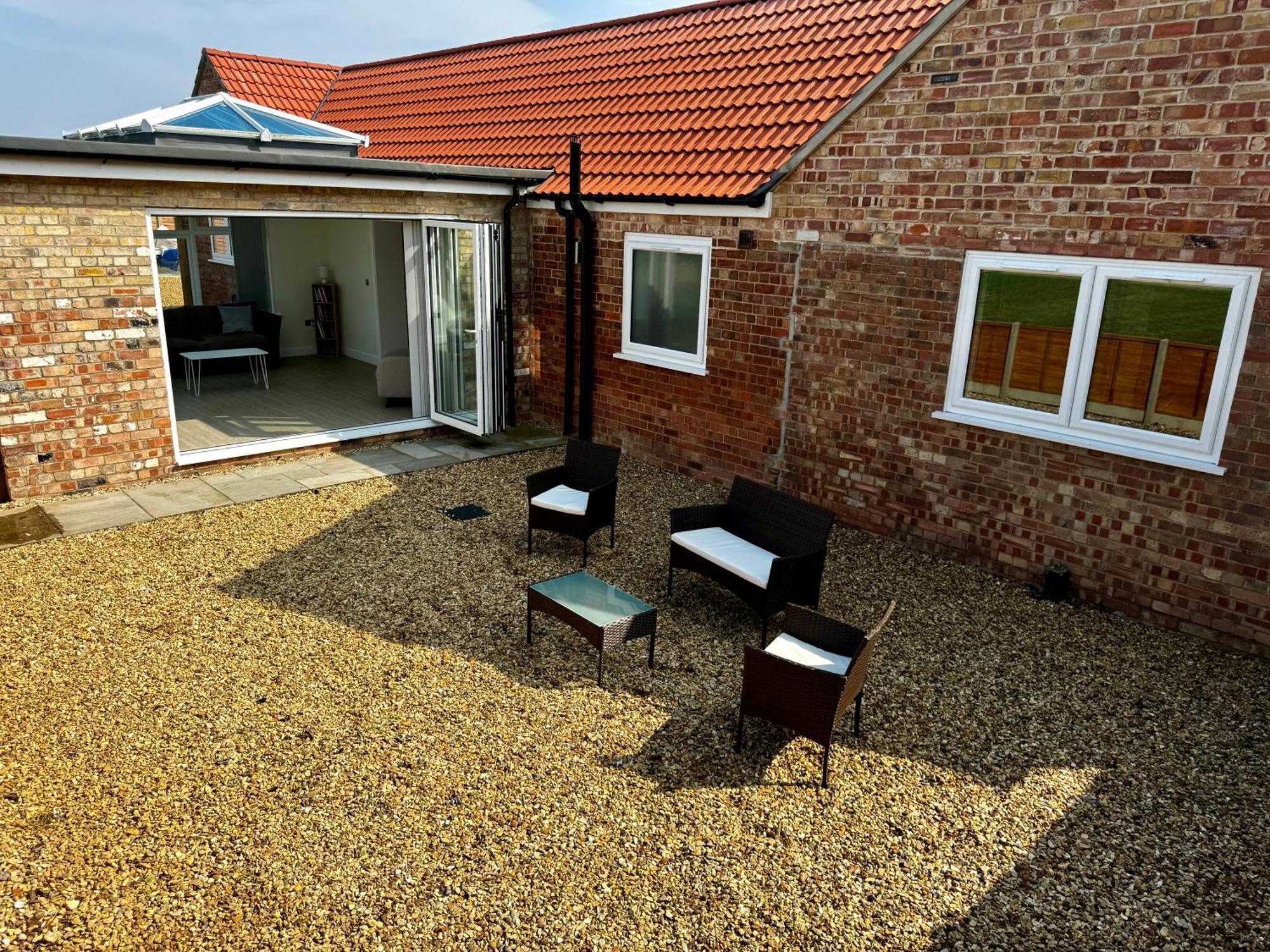 Luxury Isla Cottages, Bourne! Dog-Friendly, Countryside Views, Garden, Parking, 5Mins Pubs - Family Holiday Bagian luar foto