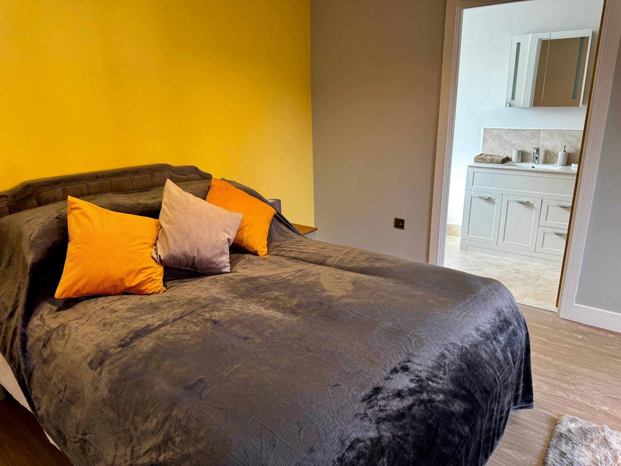 Luxury Isla Cottages, Bourne! Dog-Friendly, Countryside Views, Garden, Parking, 5Mins Pubs - Family Holiday Ruang foto